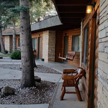 West Winds Lodge-2