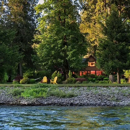 Eagle Rock Lodge-2