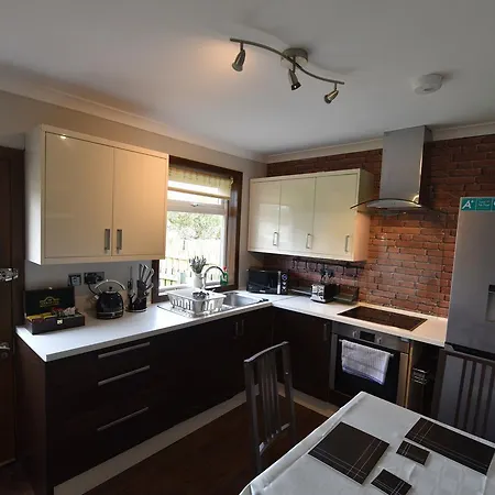 Lasswade Road House-2