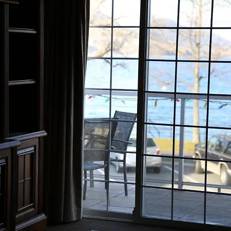 Slumberlodge Hotel-2