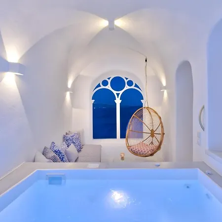 Namaste Suites By Oias Local Cavehouses-3