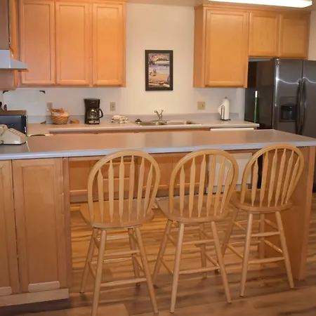 Coquille Point Condo-2