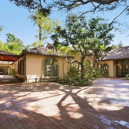 Villa Teresita - Beautifully Gated Mediterranean Estate-2