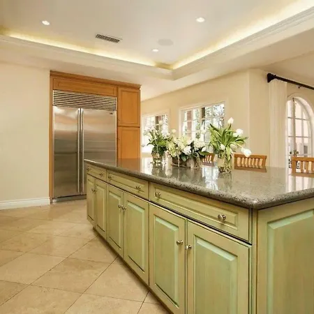Villa Teresita - Beautifully Gated Mediterranean Estate-3