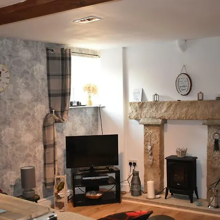 Lavender Cottage-2