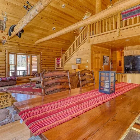 Lazy Bear Lodge-3