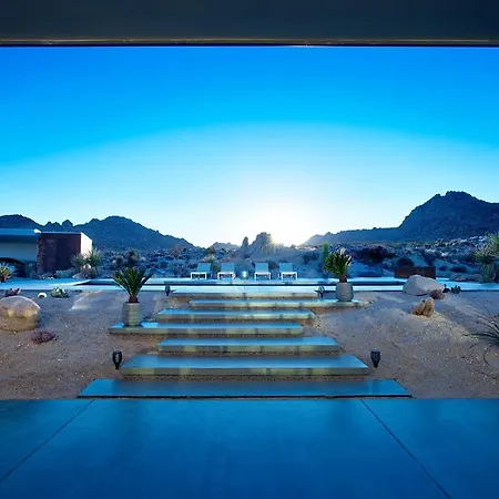 Skyhouse-3