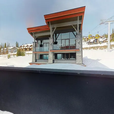 The Edge At Big White 21-3
