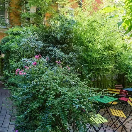 Les Patios Du Marais 2-3