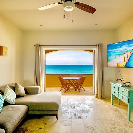 Joe'S Condo At Isla 33-2