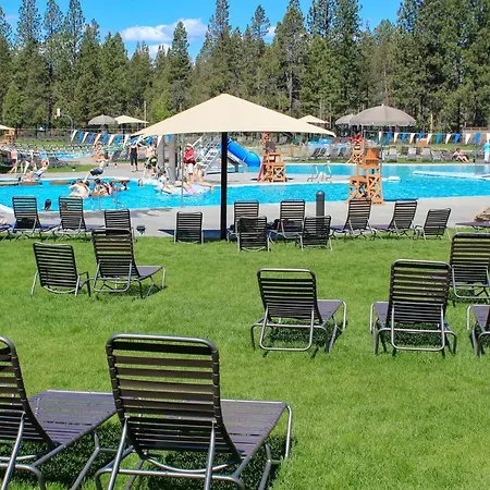 23 Fremont Crossing Sunriver-3