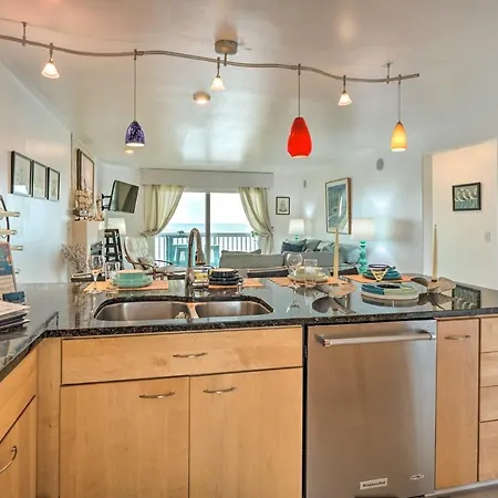 Ocean Dunes Kure Beach Condo W/ Balcony & Pool-3