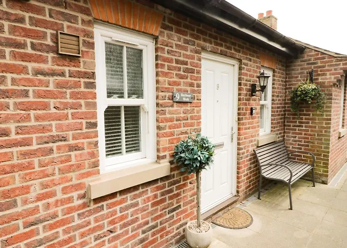 Harbour Walk Villa Whitby