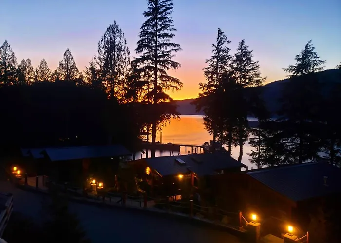 Fish Tales Cottage Port Renfrew