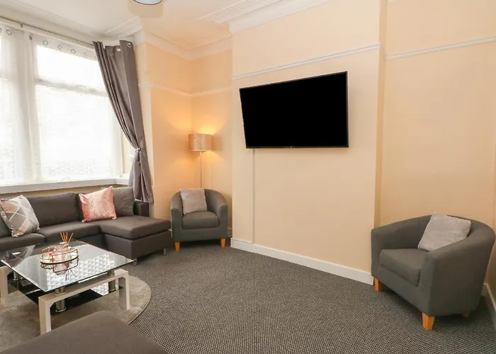St Heliers Villa Blackpool