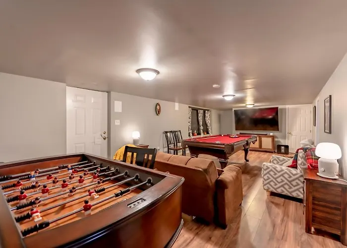Luxurious House With Largest Hot Tub & Perfect Retreat! Villa Lake Harmony