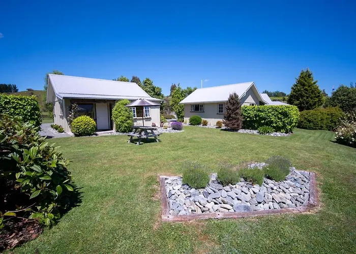 Blue Thistle Cottages Te Anau