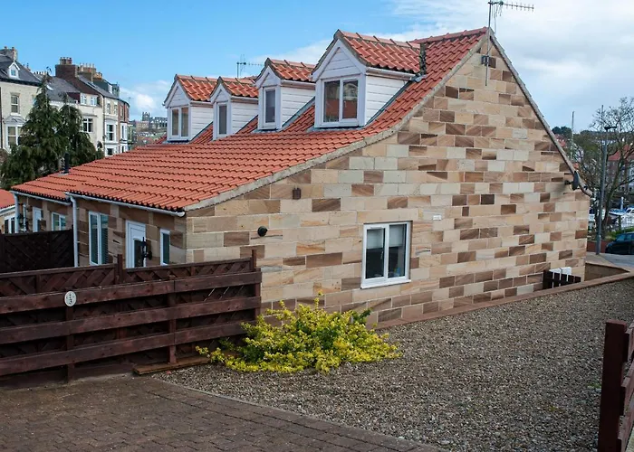 Estuary View Villa Whitby