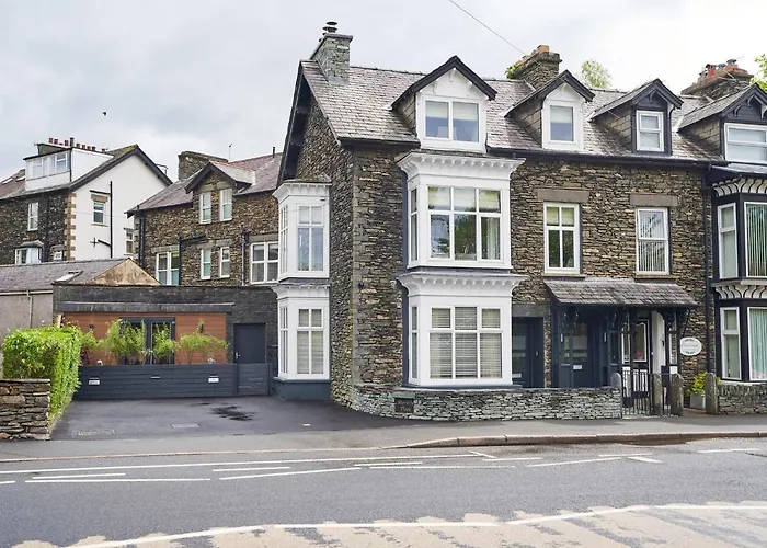 Upper Sheriff'S Place Windermere
