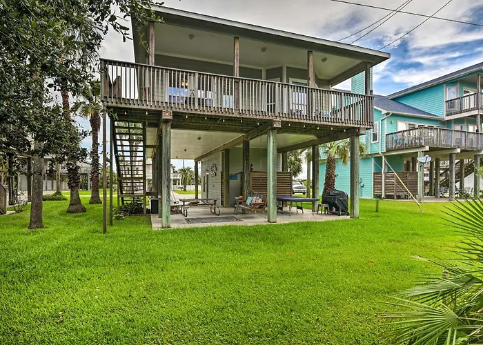 < 1 Mi To Beach: 'Salty Dog' House In Galveston!