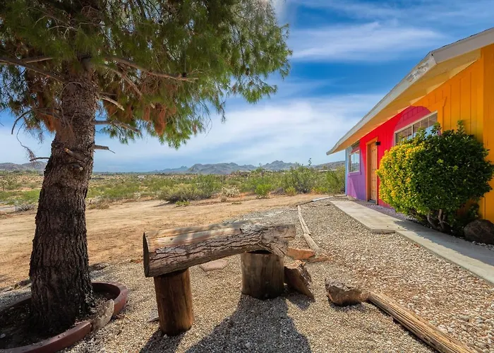 @ Marbella Lane - Rainbow House Glampers Paradise Joshua Tree