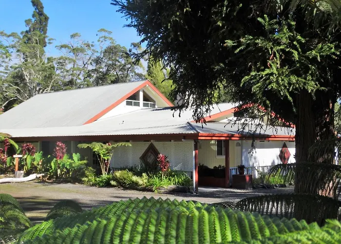 Lokahi Lodge Volcano