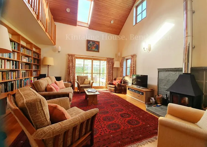 Kintaline House Benderloch-Spacious Well Equipped Home On Small Eco Farm, By Beach Woods Islands Oban
