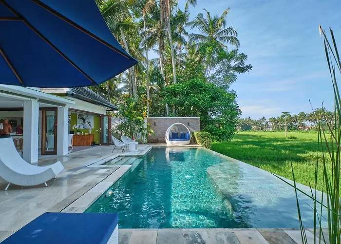 Villa Balinese Luxurious Elegance Ubud 