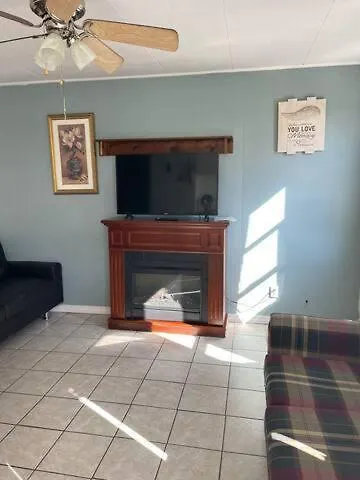 Wasaga Beach Cottage 2