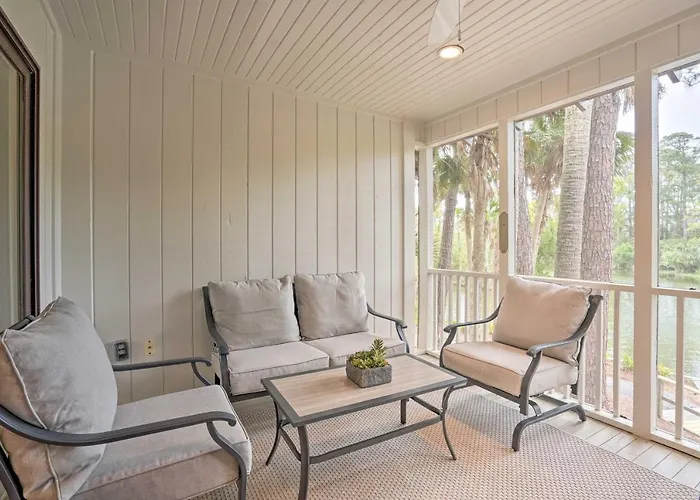 Walk To Beach! Remodeled Cottage On Sparrow Pond Kiawah Island