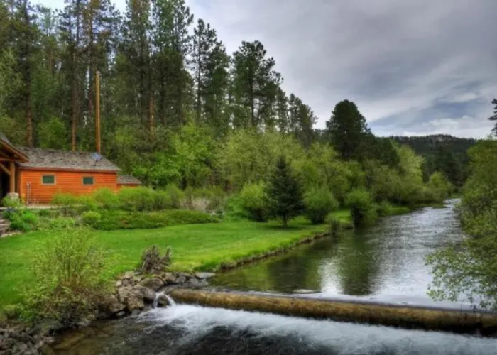 Thunderhead Falls Lodge Rapid City
