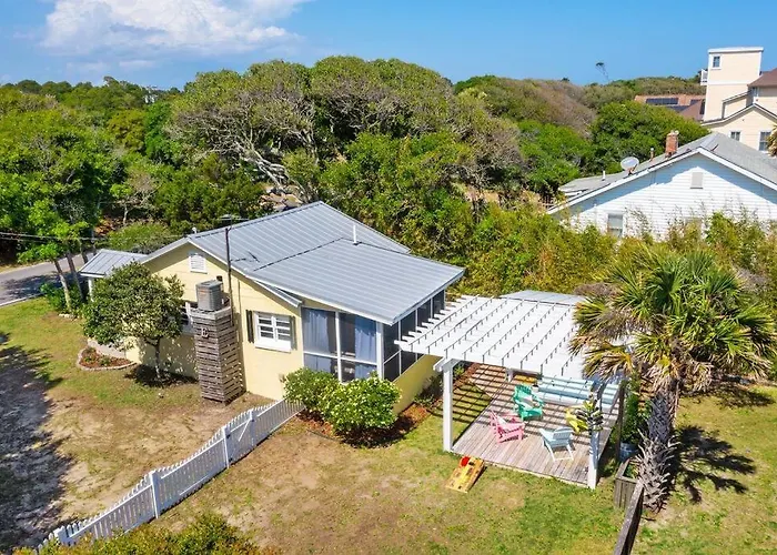 817 E Ashely Ave Pleasant Breeze Villa Folly Beach