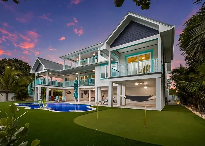 Snook Lookout - 211 Oak Ave Villa Anna Maria