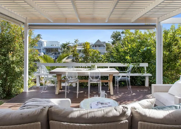 Noosa Riverfront Splendour, Ideal For Families