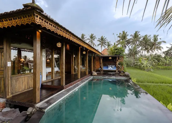 Airsania Ubud Antique Villas