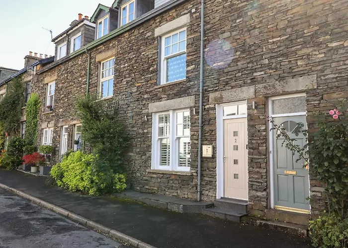 2 Alexandra Road Villa Windermere