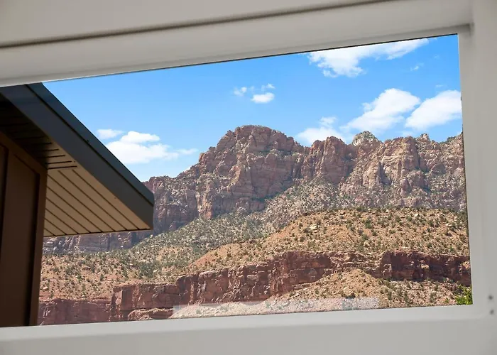 The Bungalows At Zion Springdale
