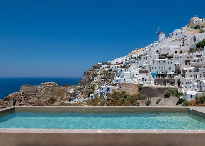 Old Castle Oia Villa