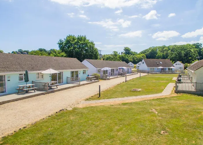 Seaview Holidays - Salterns Village