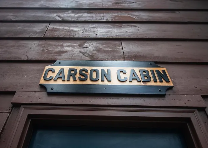 Carson Cabin - King Beds, Mountain Views, Mins To Town Red River