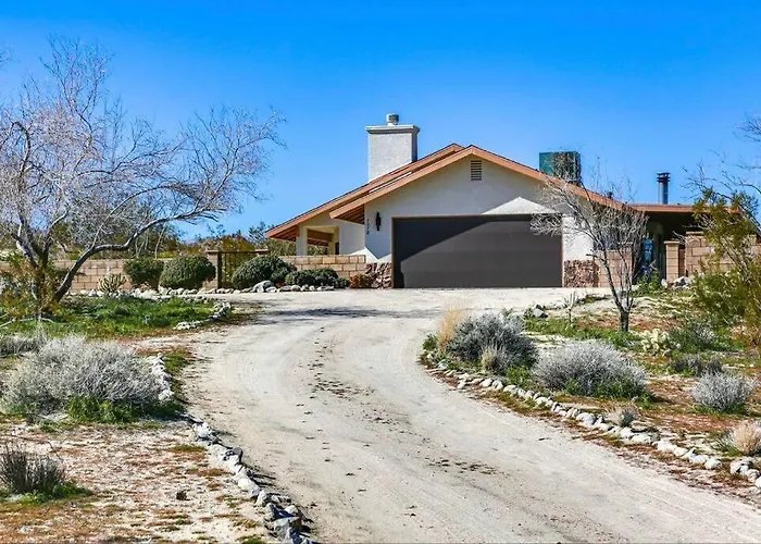 Breathtaking Roadrunner Heights Villa Joshua Tree