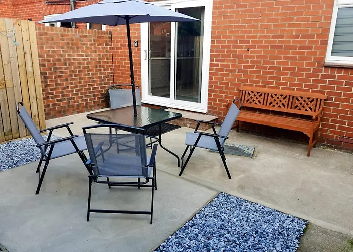 Madeline'S View -A Smart And Modern 1 Bed Property With The Bonus Of A Large Driveway Parking Area Whitby