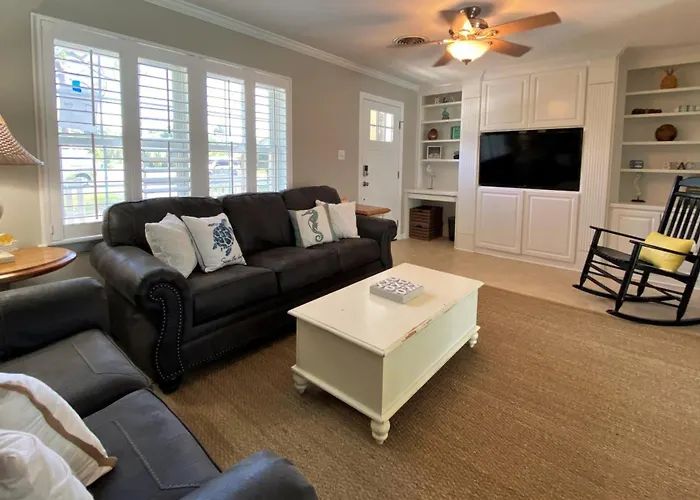 The Salty Sol Home Jekyll Island