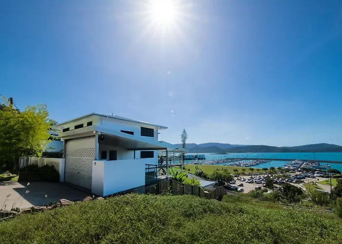 Airlie On Airlie Villa Airlie Beach