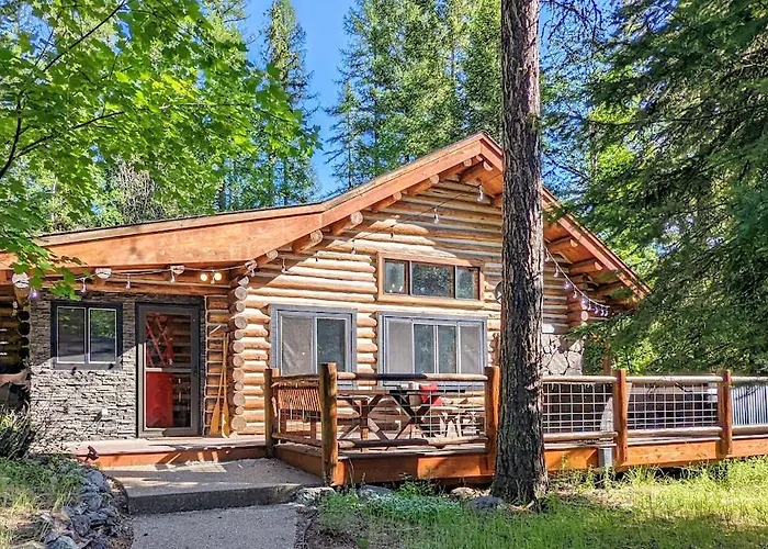 Hidden Moose Villa Whitefish