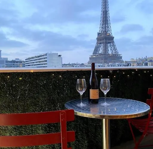 Le Suffren-Eiffel Appartement Paris