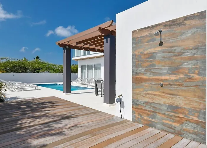 New 5Br 3Ba Villa Biba Dushi 3-Min Eagle Beach Palm Beach