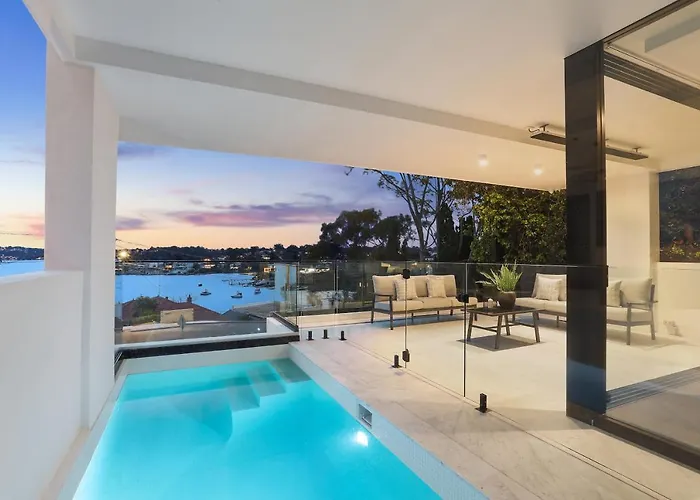 Luxury Waterside Home Sydney