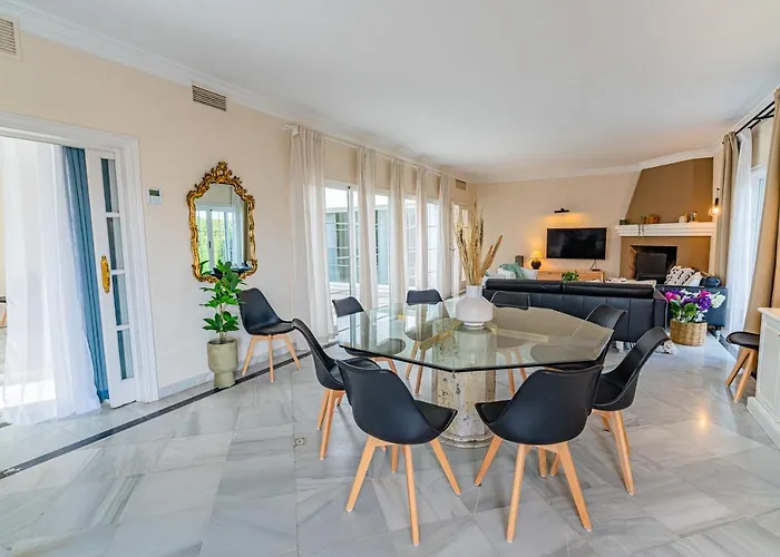 Lirios Village Marbella