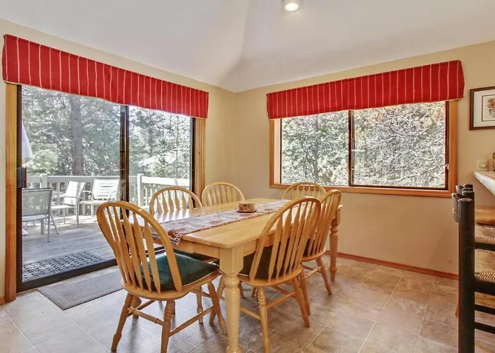 Witchhazel 16 Villa Sunriver